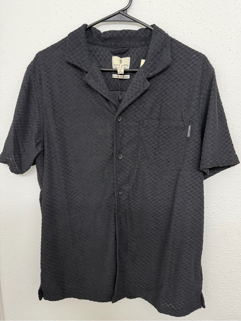 Scott James Black Short-Sleeve Button Shirt